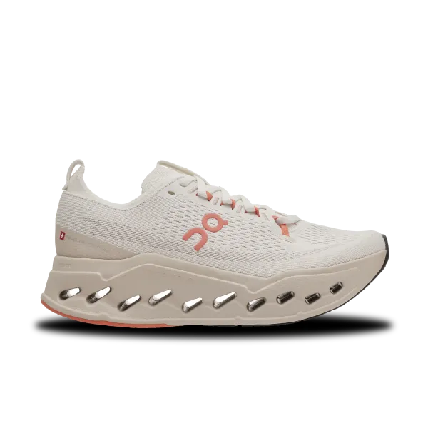 On Running Women's Cloudsurfer Max Ivory/salmon